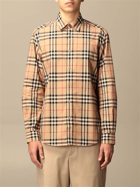 camisetas burberry hombre|burberry camisa masculina.